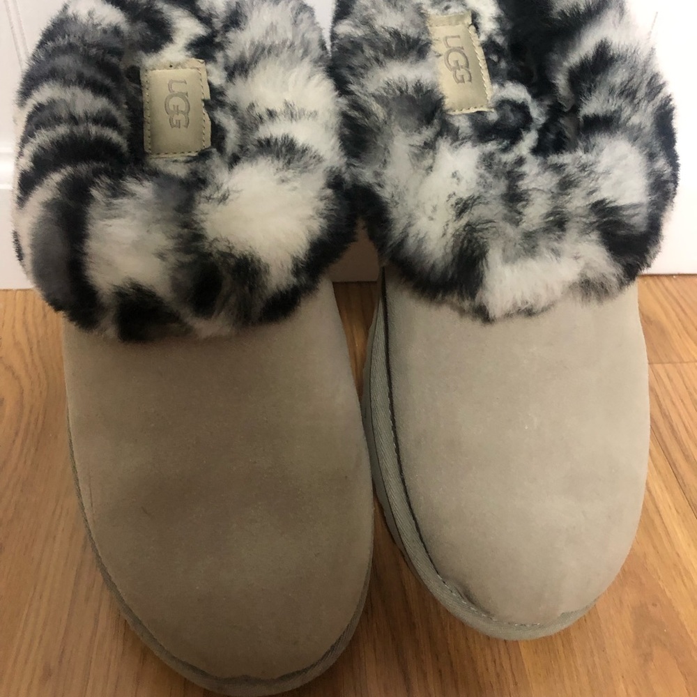UGG shearling lines slippers